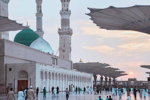 10 Nights 4 Star Umrah Package 2025